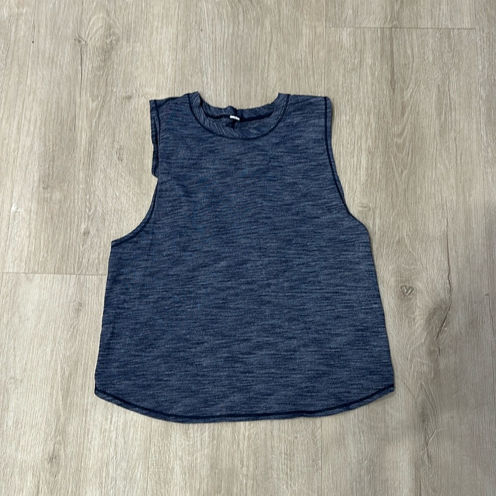 Lululemon crossed back cropped tank